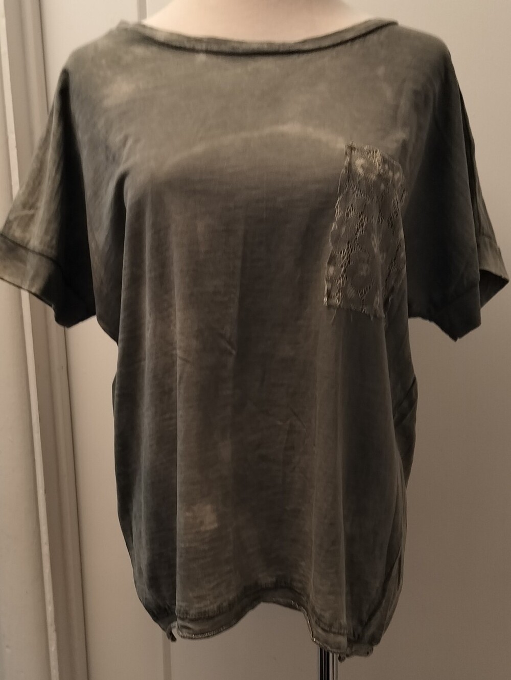 Washed Olive Short Sleeve Lace Pocket Tee